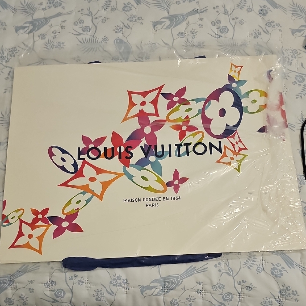 2 Louis Vuitton White Shopping Bag with Multicolor Monogram Motifs